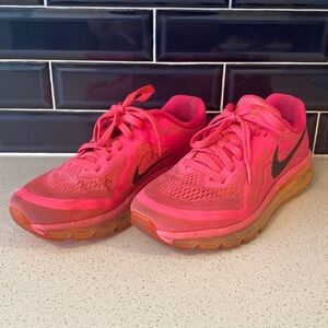 Hot Pink Nike Airmax Size 9